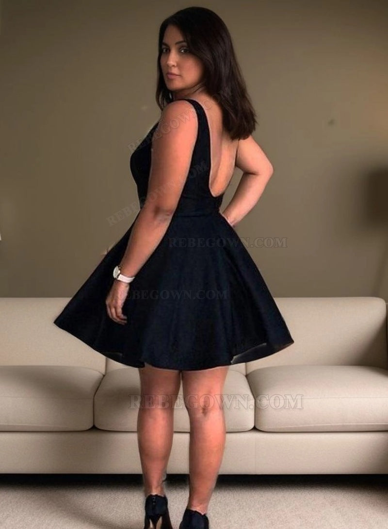 Black Backless Deep V Neck Sleeveless A Line Satin Short Pleated Homecoming Dresses back view