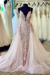 2027 Prom Dresses Pearl Pink Tulle Halter V Neck Lace Detachable Train front view
