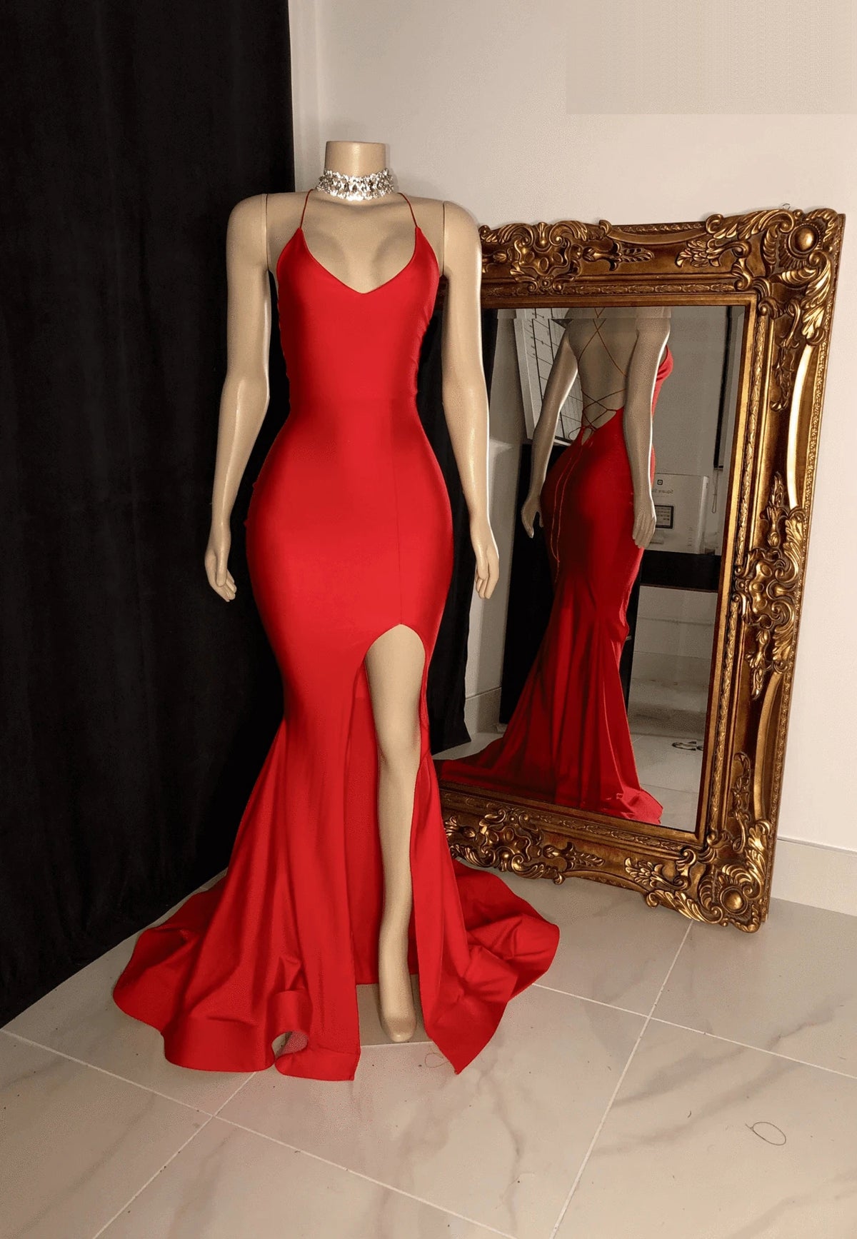 Red 2027 Column V-neck Satin Sleeveless Sweep/Brush Train Prom Dresses