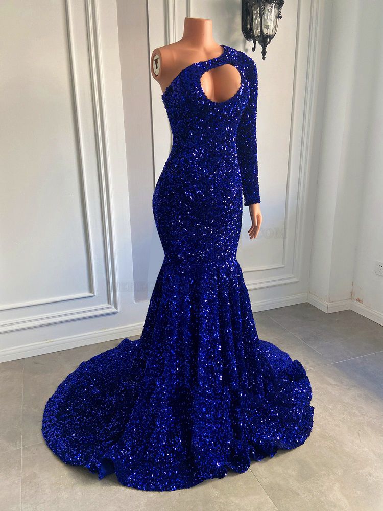 Sheath/Column Sequins One Shoulder Long Sleeves 2027 Sweep/Brush Train Prom Dresses front view