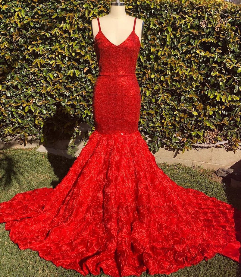 Column/Sheath Lace V-neck Sleeveless Hand-Made Flower 2027 Sweep/Brush Train Prom Dresses front view