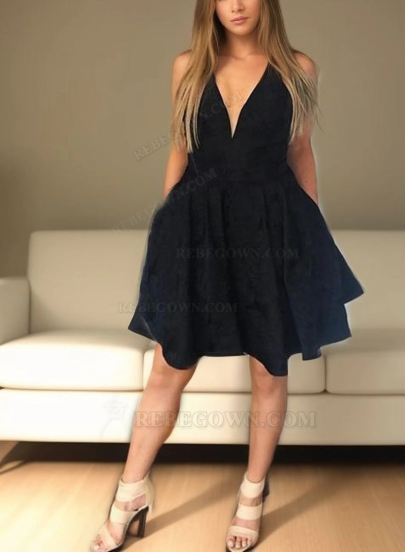 Spaghetti Straps Deep V Neck A Line Pleated Black Short Simple Homecoming Dresses front view