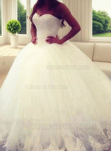Sweetheart Appliques Ball Gown Court Train Ivory Wedding Gowns / Dresses front view