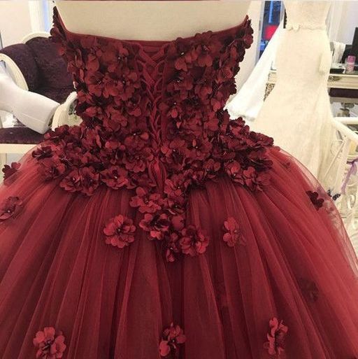 Burgundy Ball Gown Strapless Lace Up Back Tulle With Appliques Prom Dresses back view